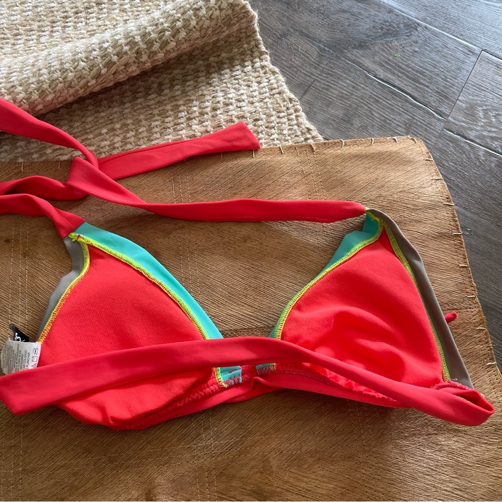 ABS Allen Schwartz Tri-Color Bikini Top Halter Pink Sz 8 - Picture 6 of 7